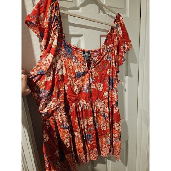 Angie Floral printed boho short sleeve blouse womens 3X Red Flutter Sleeve NWT - Picture 2 of 7